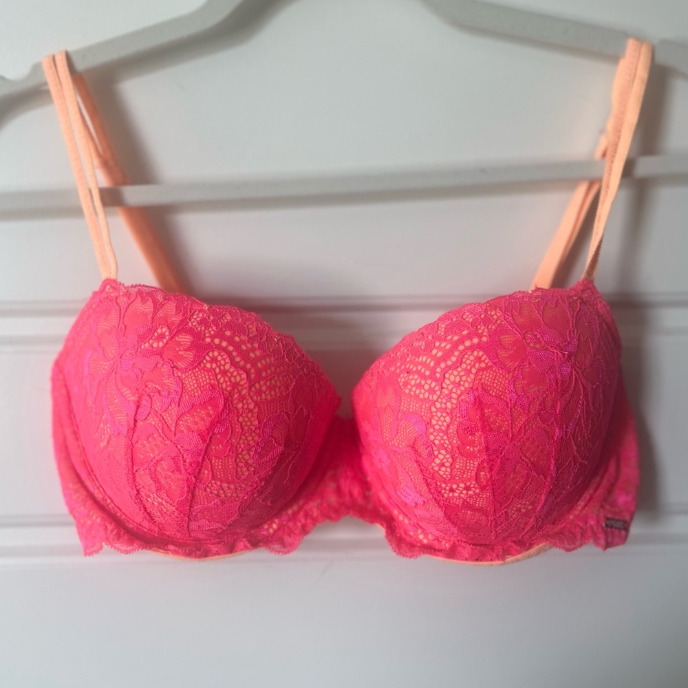 PINK Date Push-Up
